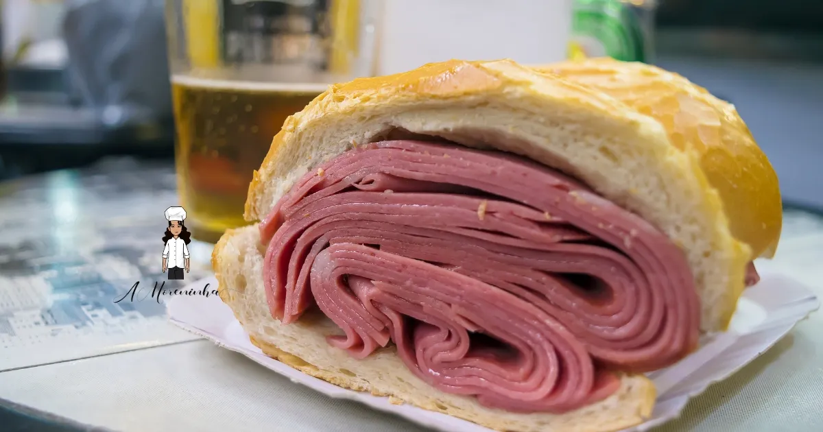 Sanduíche de Mortadela 